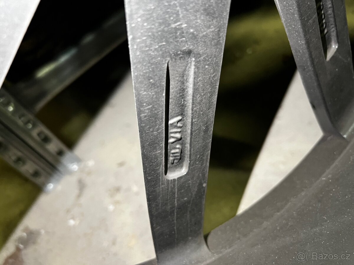 Sada letních kol Vossen R20 5x112 Goodyear Eagle F1, - 15