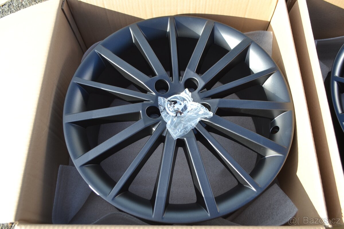 Škoda Octavia III (i RS) –NOVÉ 18 Alu disky 7Jx18 ET51,black - 15