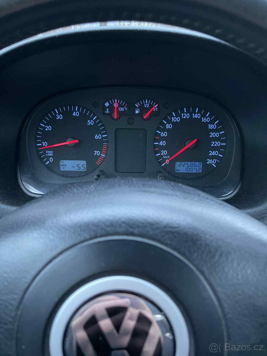 VW Golf 4 1.8 92kW + kola - 15