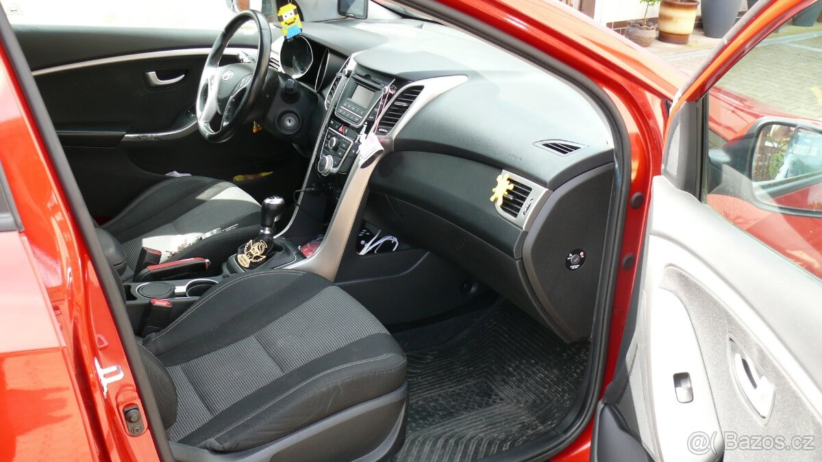 Hyundai i30 - 15