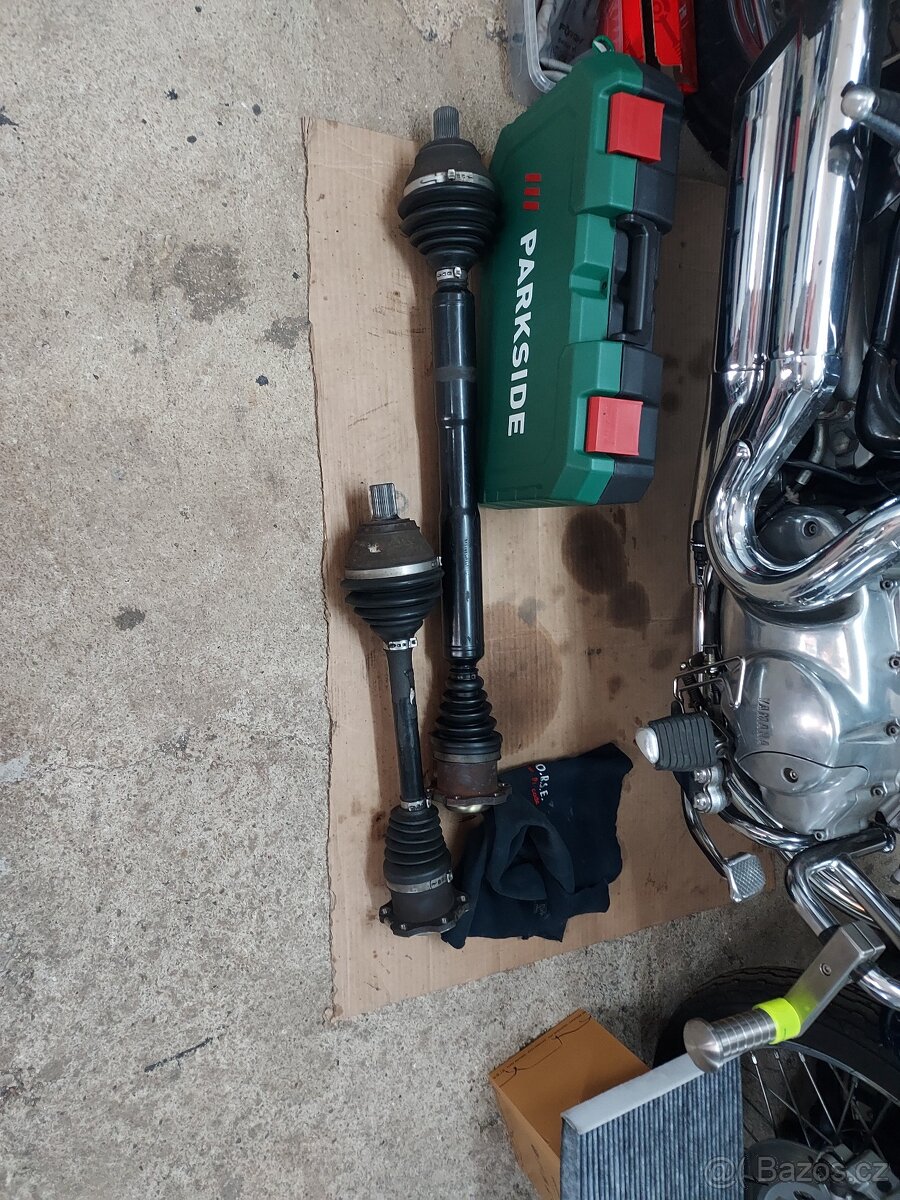 Audi TT 1.8 T Roadster - 15