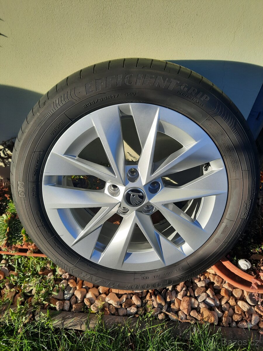 Škoda OCTAVIA IV 1,5 STYLE PLUS, 1. maj, 2024, Nové v ČR - 15