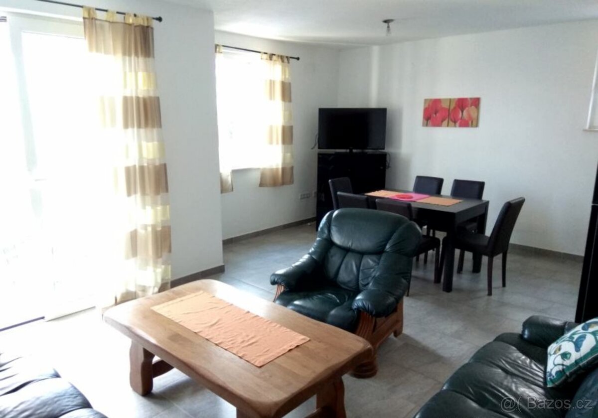 Apartmánový dům / Chorvatsko - 15