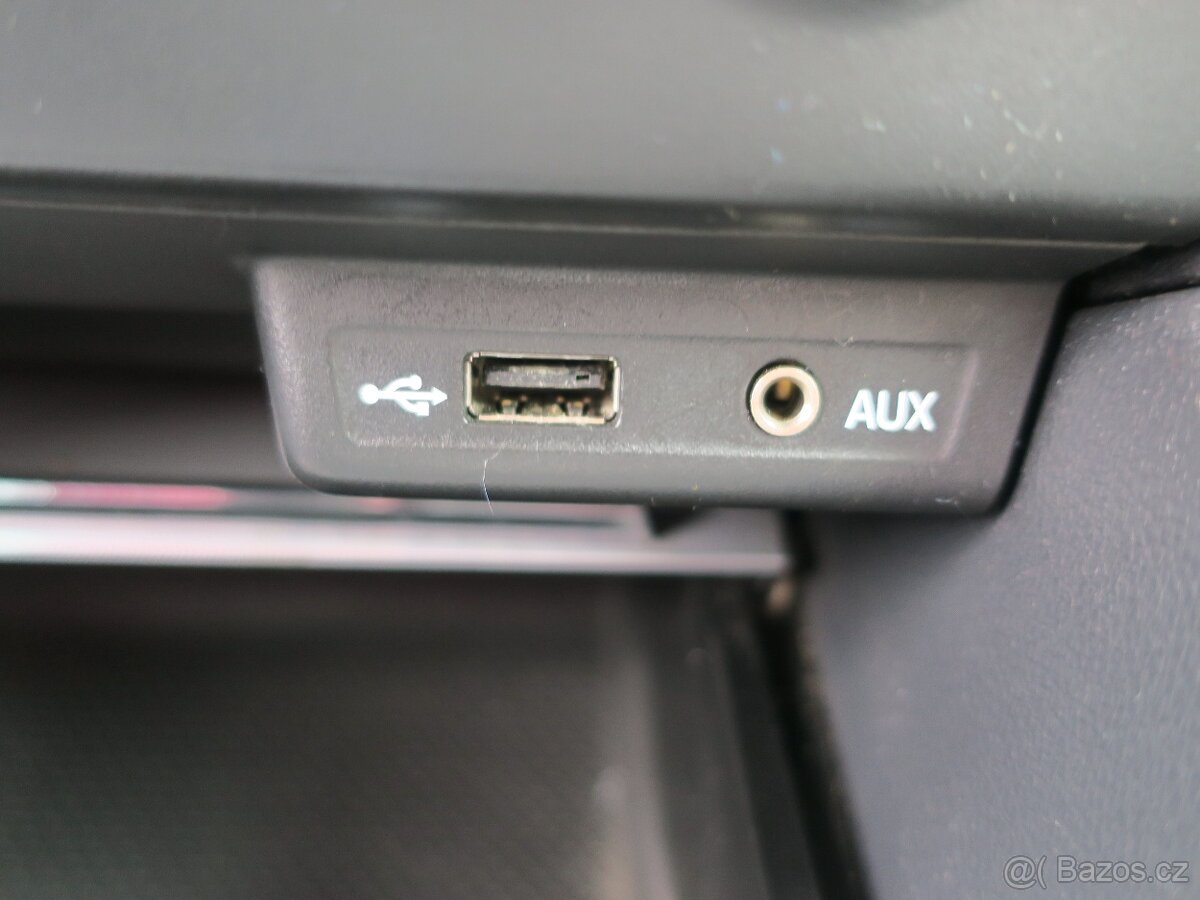 Škoda Octavia 3 1.4 TSi 103 kW Ambiente combi - 15