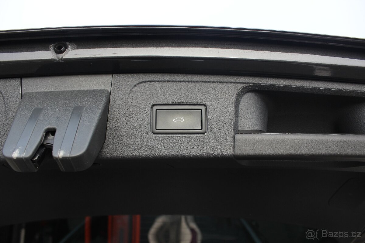 Volkswagen Passat B8 Variant 2.0 TDI 90kW Business - 15