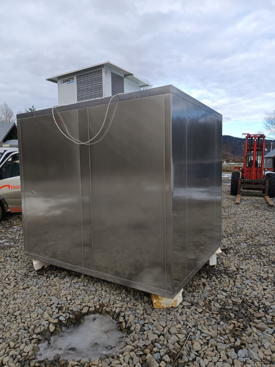 CHLADICI KOMORA - 15