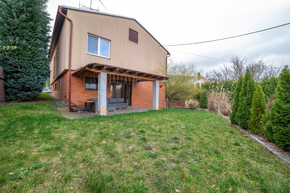Dům 7+2 | 200m2 | Zlín-Podhoří - 15