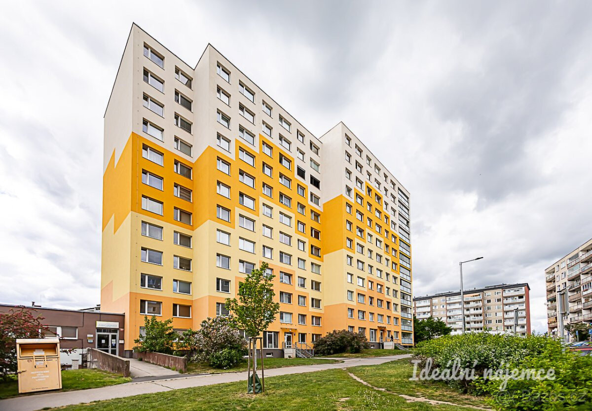 Pronájem bytu 2+kk - 15