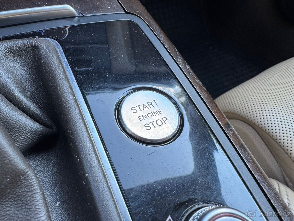 Audi A6 3.0 TFSI Sedan 2012 Výborná výbava - 15