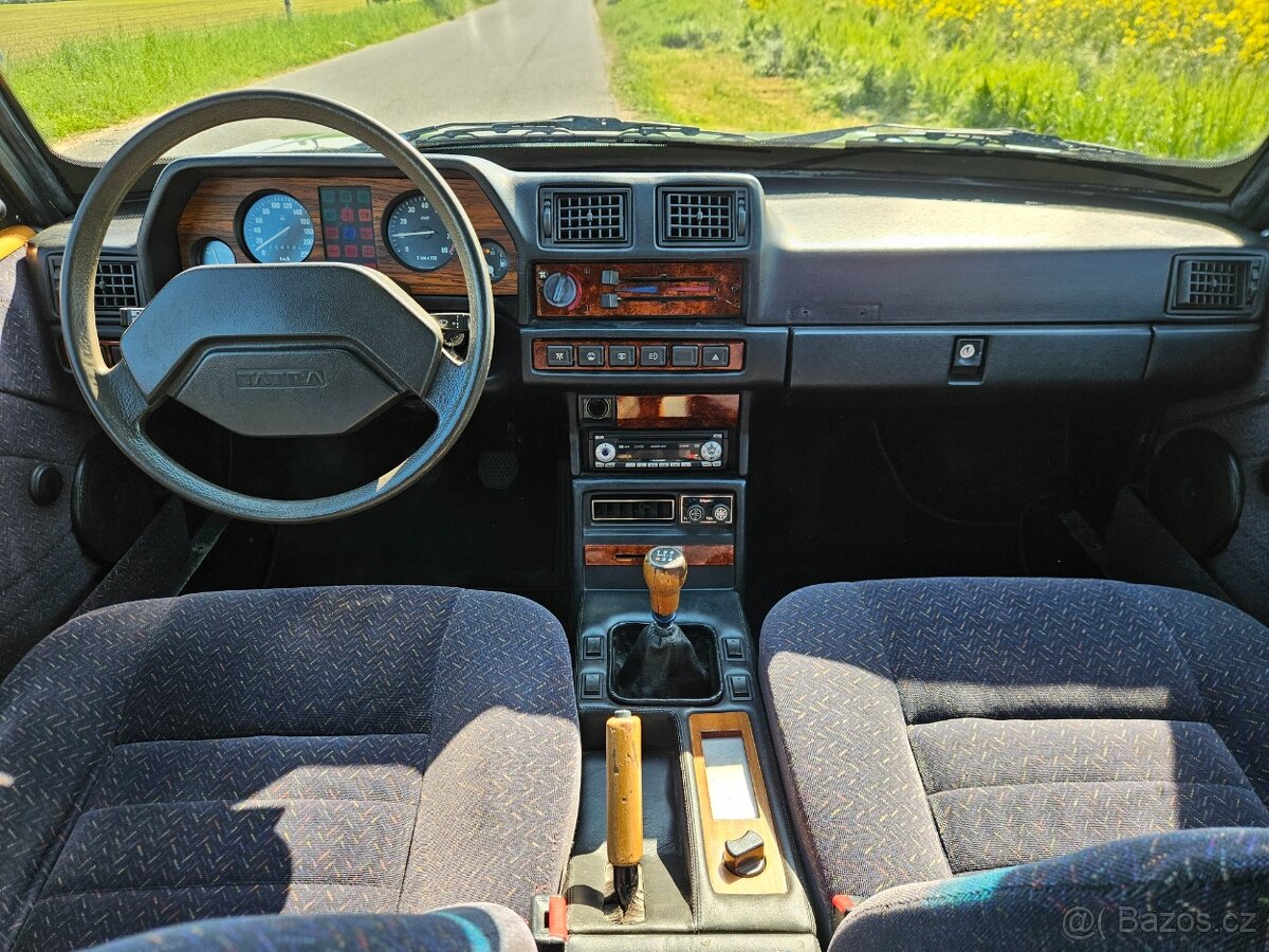 Tatra 613/4 Mi Long - 15