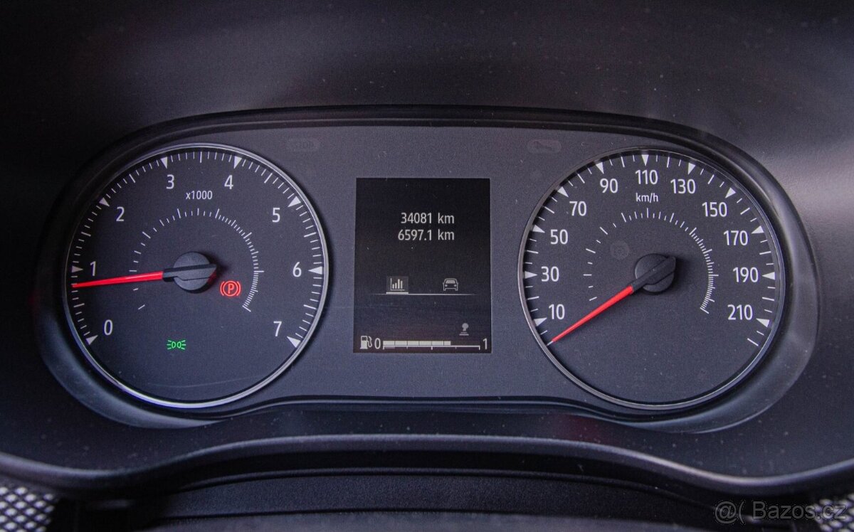 Dacia Jogger 1.0 TCe 110k Extreme 7 miest - 15