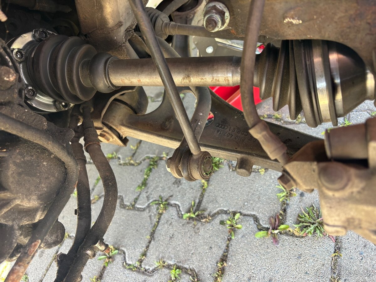 Audi TT závodní - 15