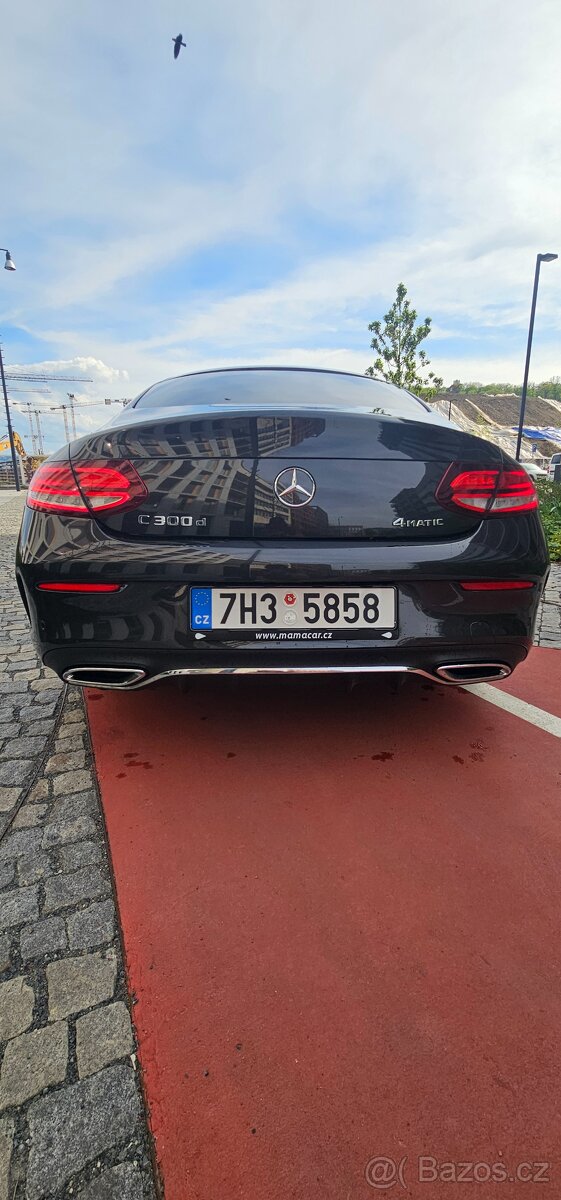 Mercedes c coupe 300d 4×4 - 15