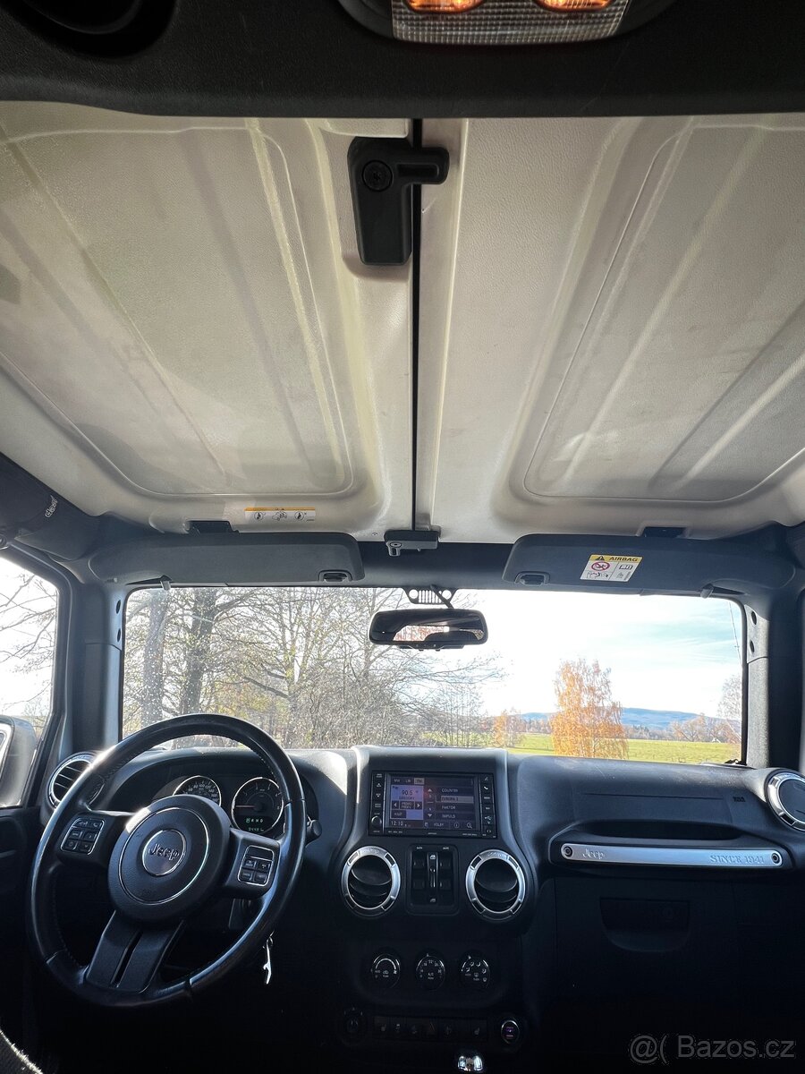 Jeep Wrangler 2.8, nafta, 2015 - 15