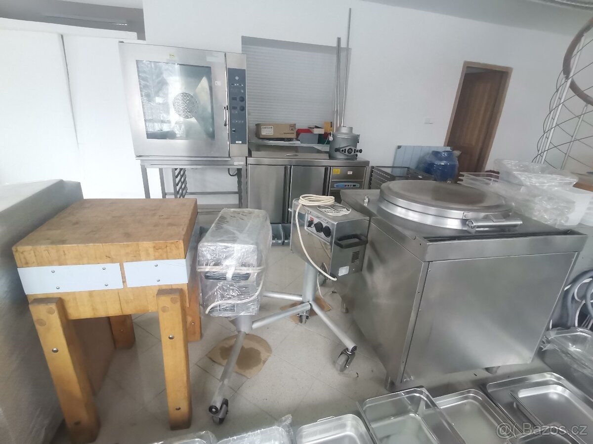 Kuchyňské vybavení II. - výprodej - 15