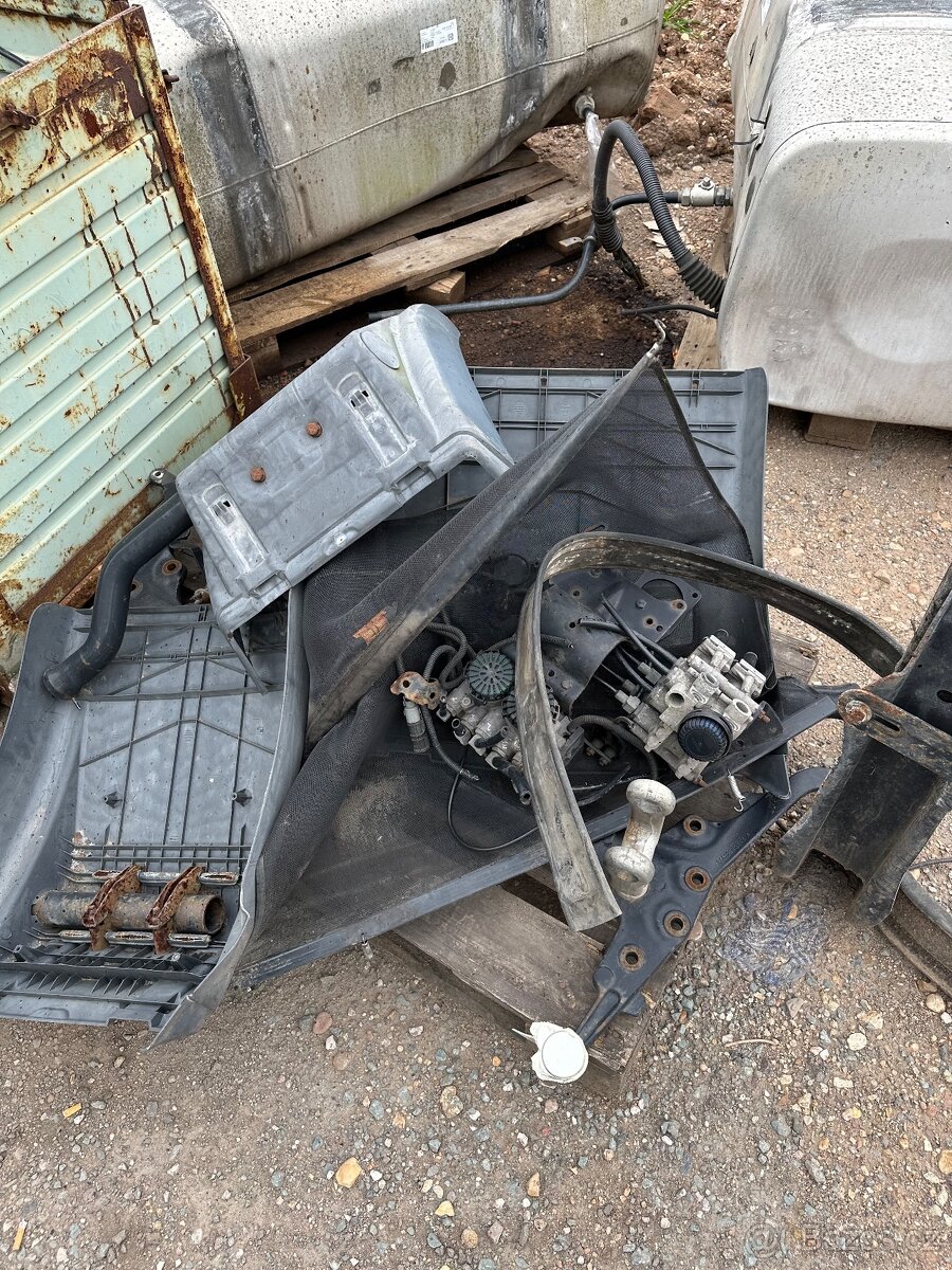 Náhradní díly na MAN - 15