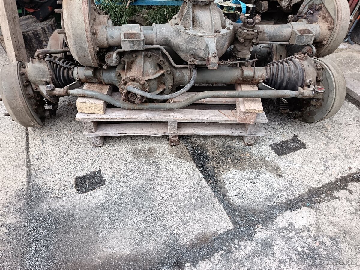 Praga v3s náhradní díly - 15