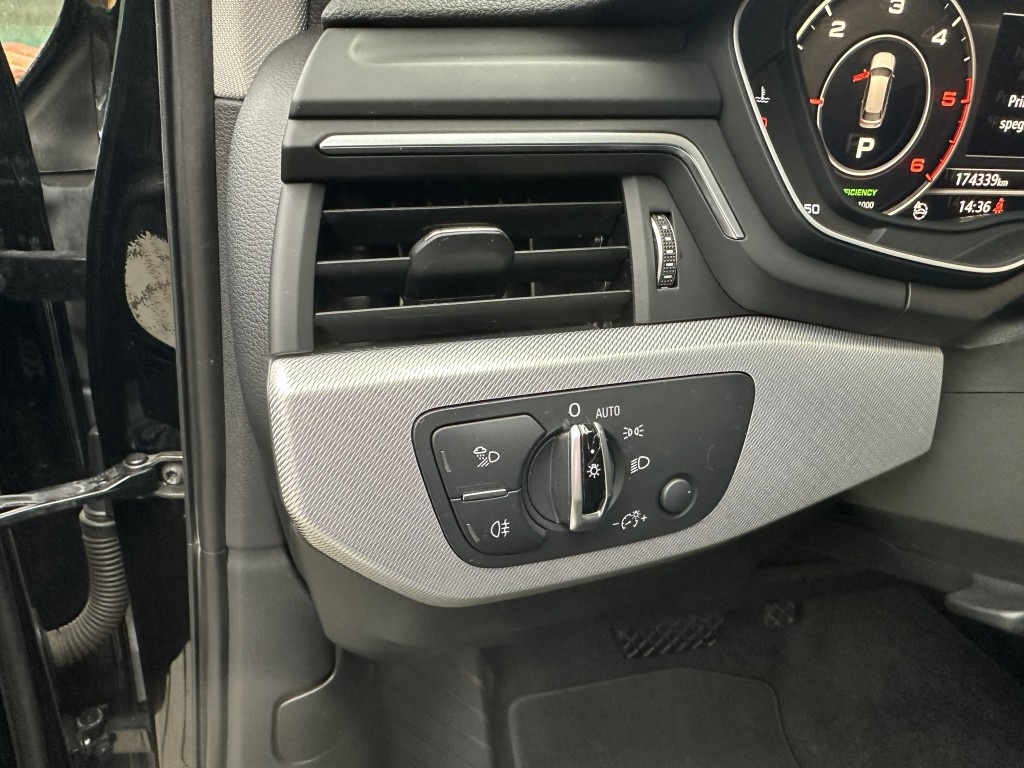 Audi A4 2.0 TDi 140kW Quattro 4x4 - 15