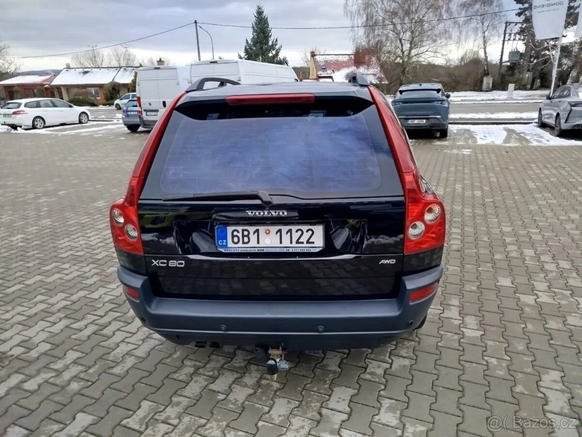Volvo XC90, 2.4DS AWD 185 AT - 15