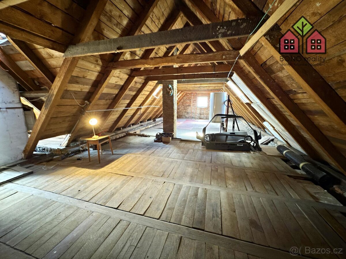 RD 3+1 s možností půdní vestavby, zahrada, pozemek 740 m2, o - 15