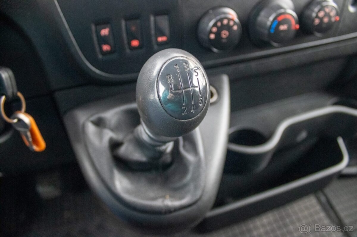 Renault Master - 15
