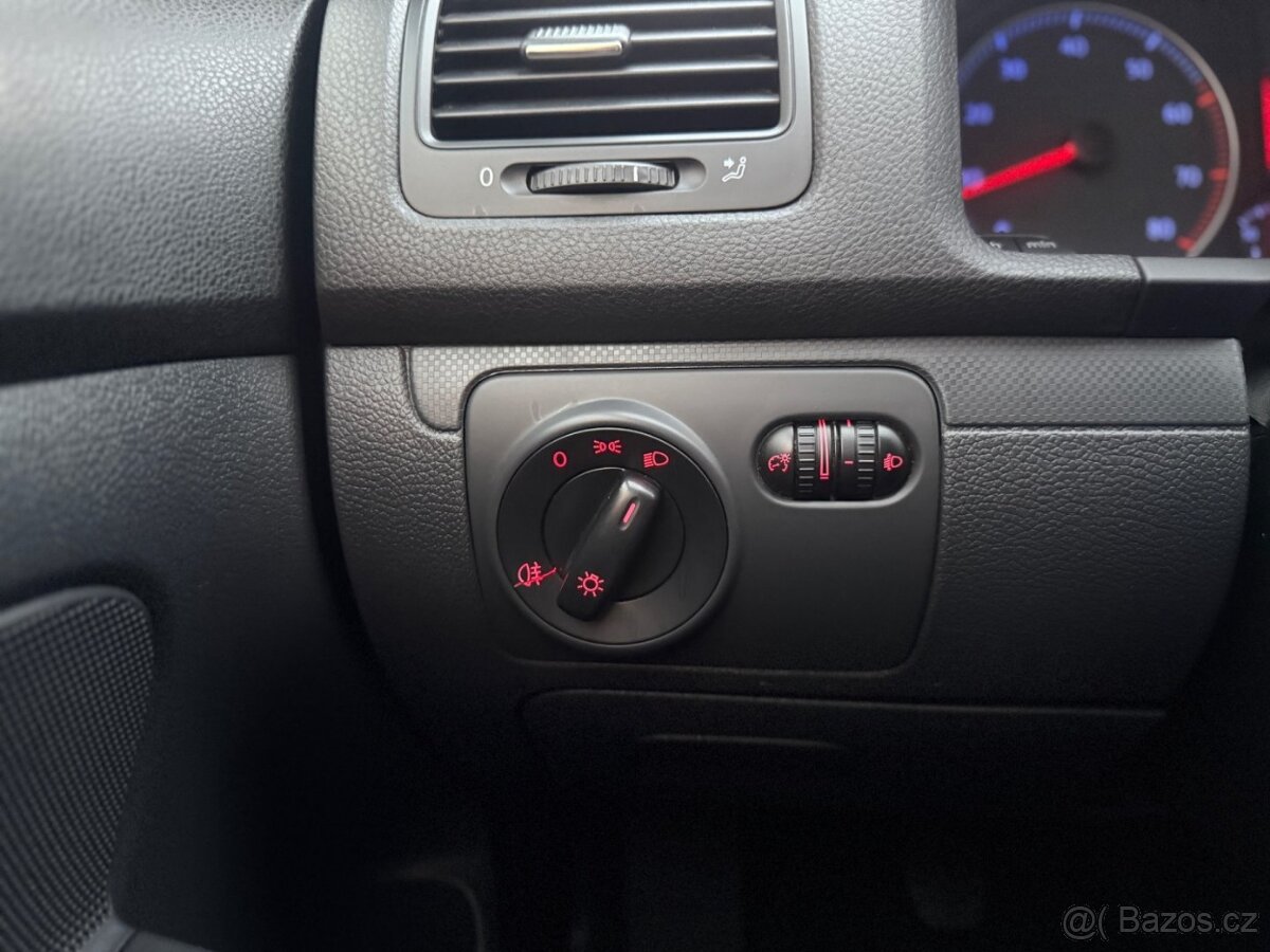 Volkswagen Golf, 1,4i 59kW Klima, ČR, ROZVODY - 15