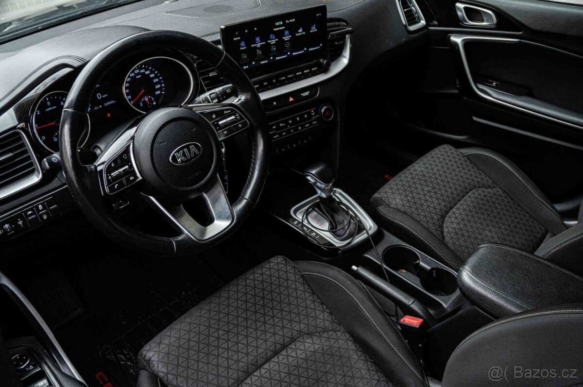 Kia Ceed 1.6 CRDi mHEV Gold A/T - 15