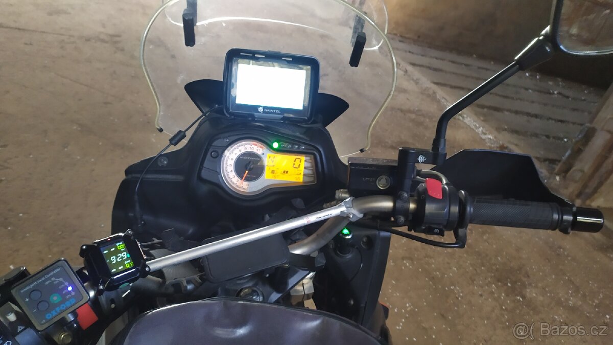 SUZUKI V-STROM - 15