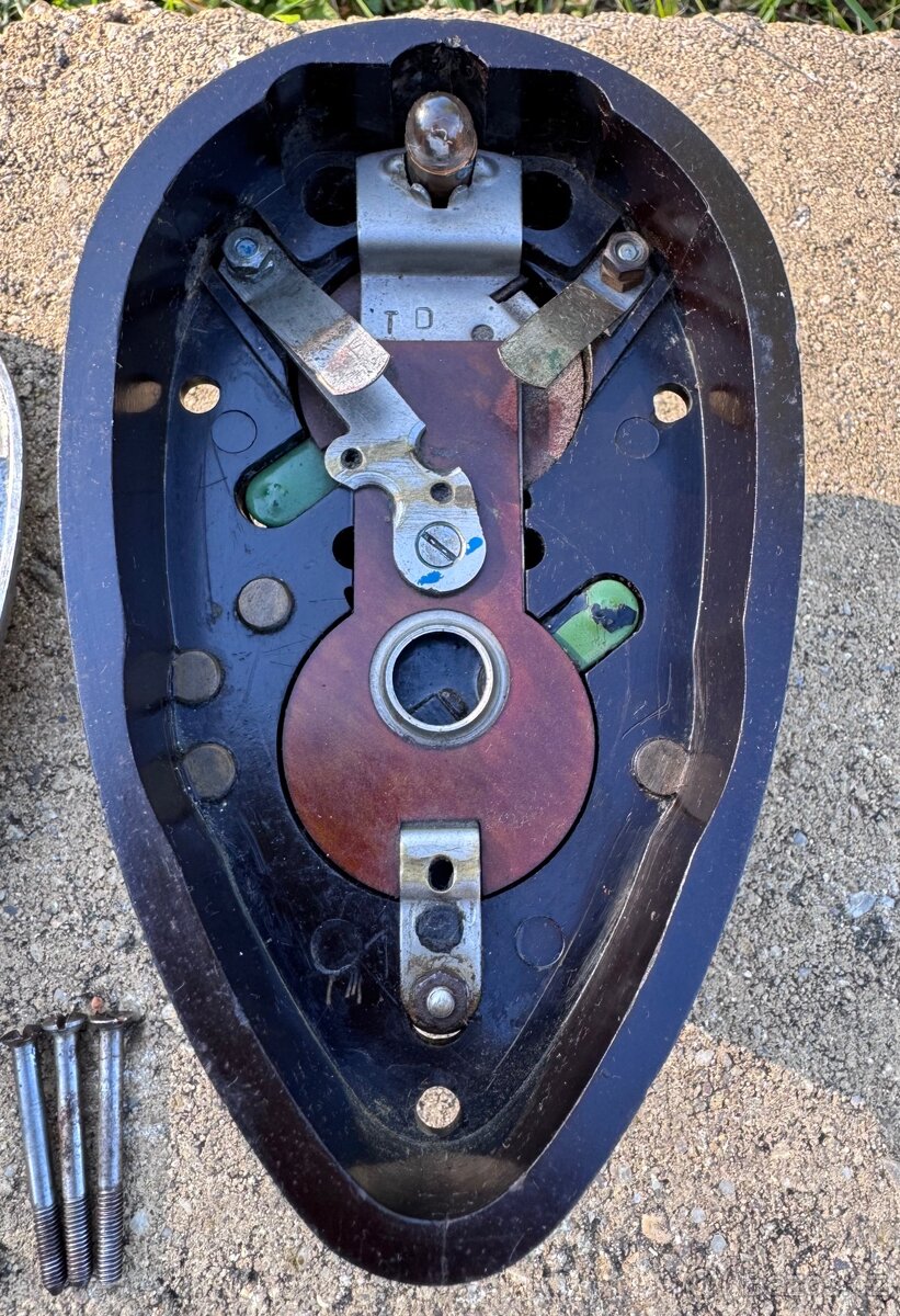 Jawa pullitr, perak, kyvacka - spinacka 10A - 15