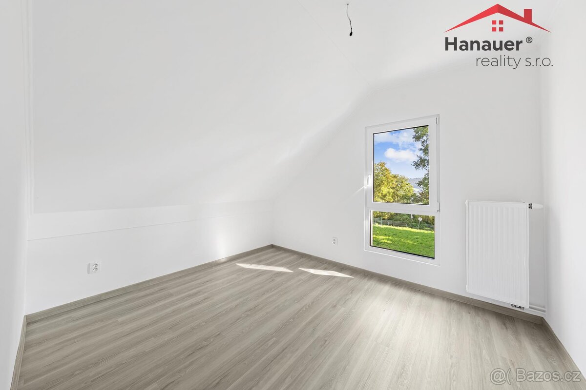 Prodej rodinného domu 113 m2, Děčín - Chmelnice s pozemkem 1 - 15