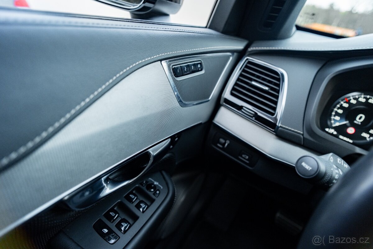 Volvo XC90 B5 235k Drive-E R-Design AWD - 15