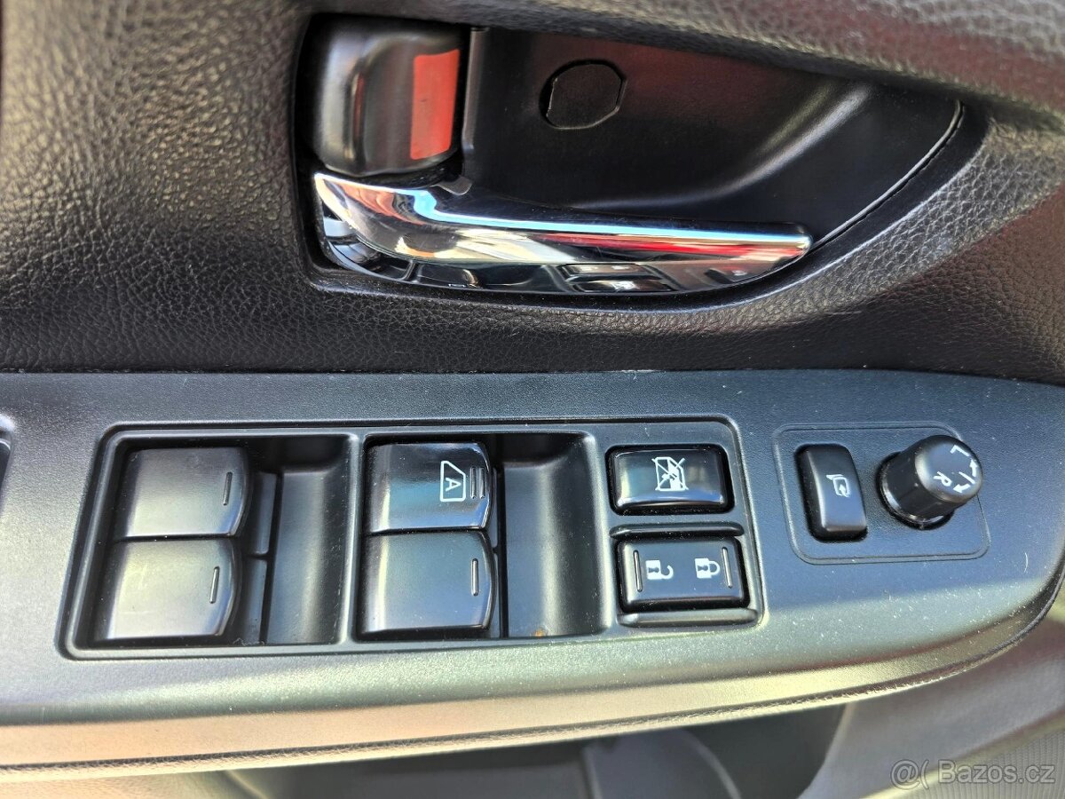 Subaru XV 2.0d 4X4 kůže kamera xenony - 15