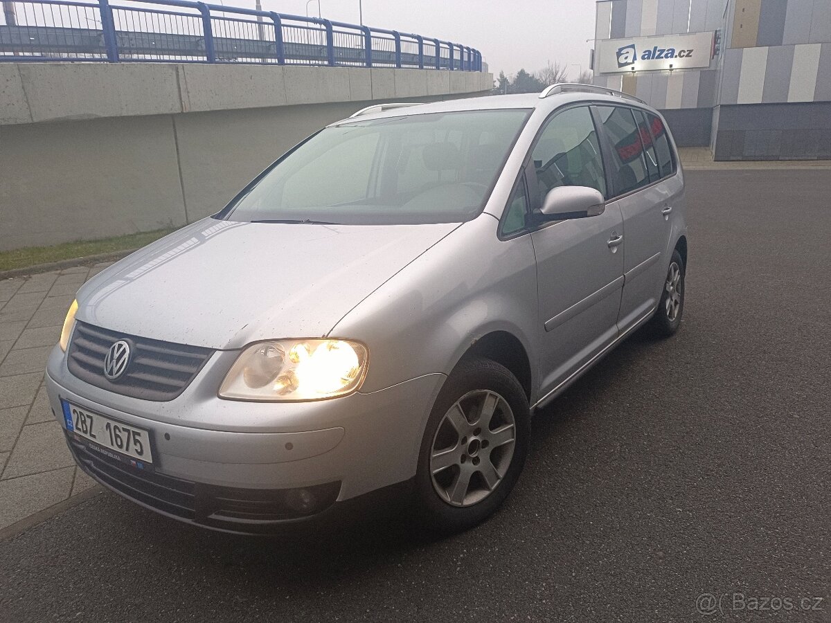 VW Touran 2.0 TDI 100 kW - 15