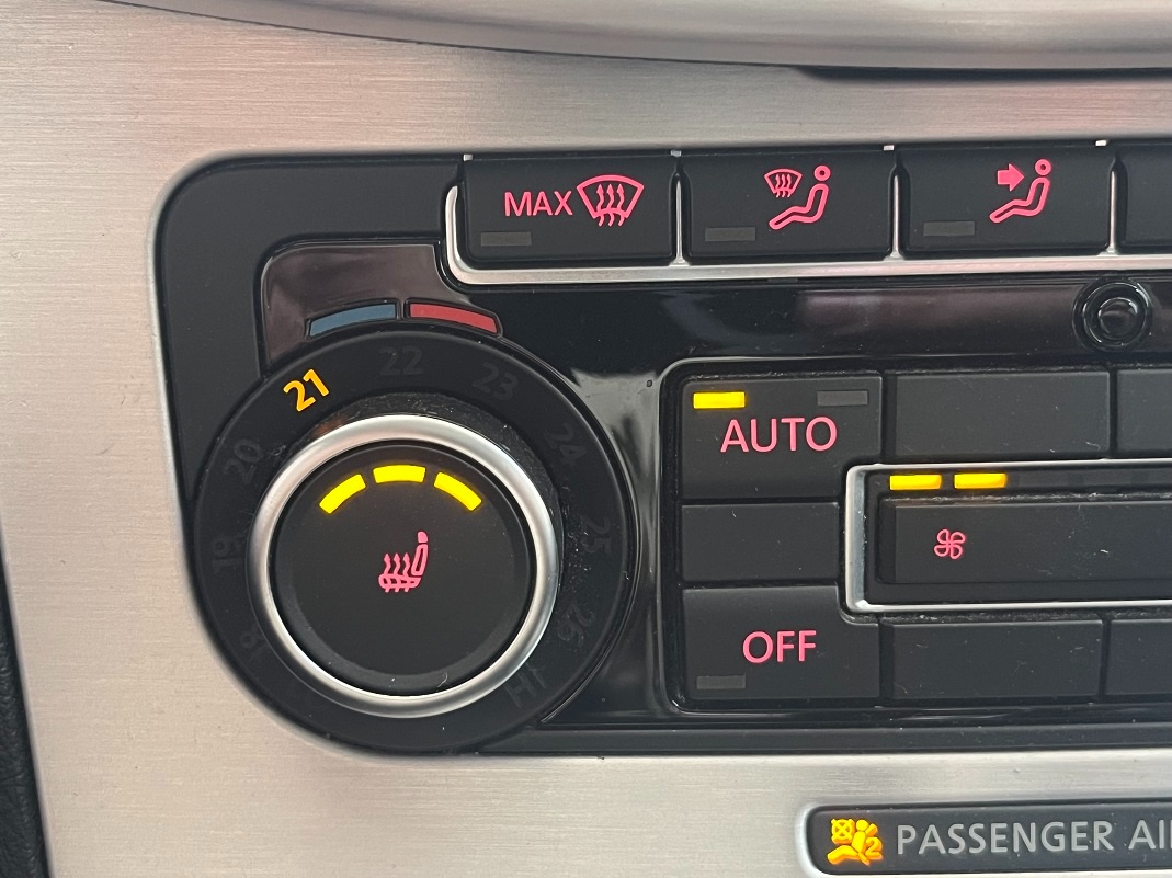 VW PASSAT B7 3.6FSI DSG 4Motion High Line 220kW TOP STAV DPH - 15