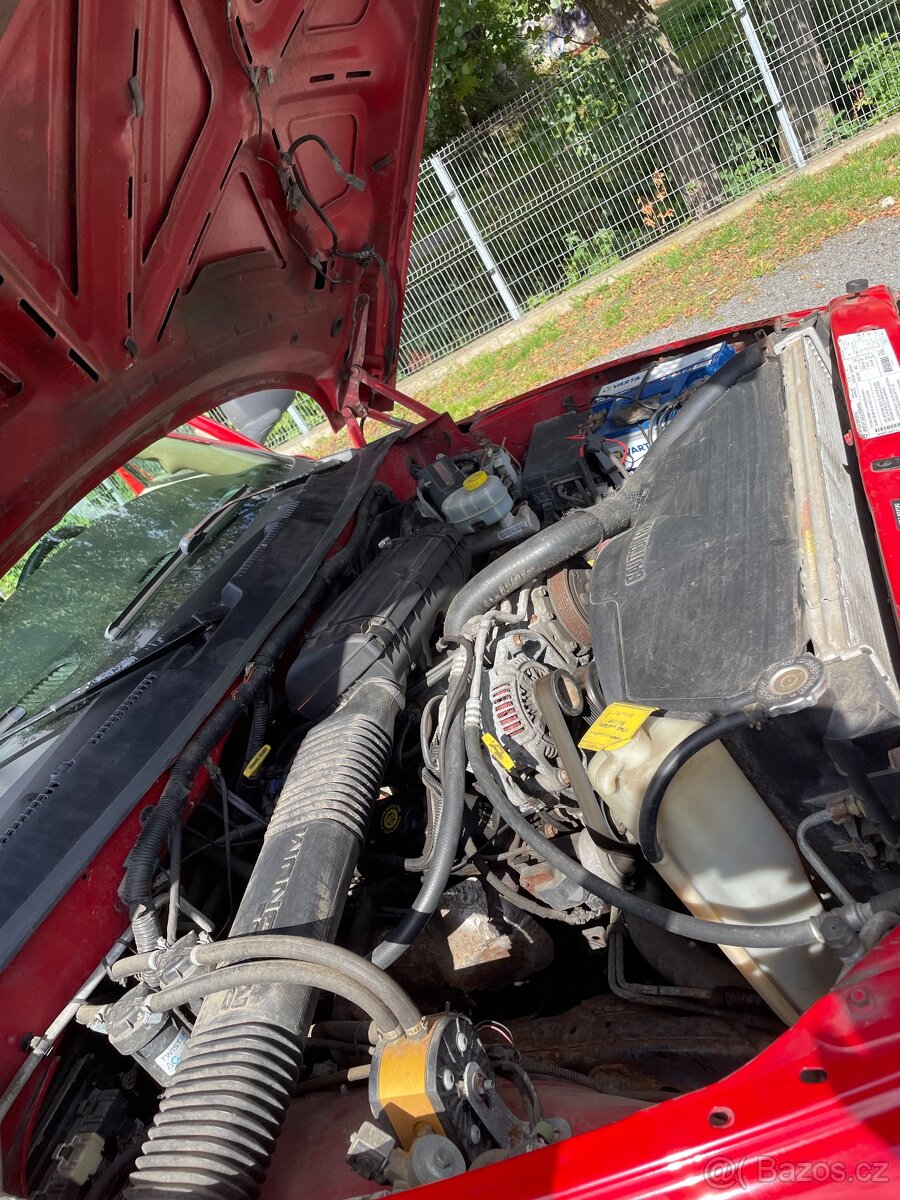 Dodge RAM 5.9 V8 Magnum 4x4 - 15