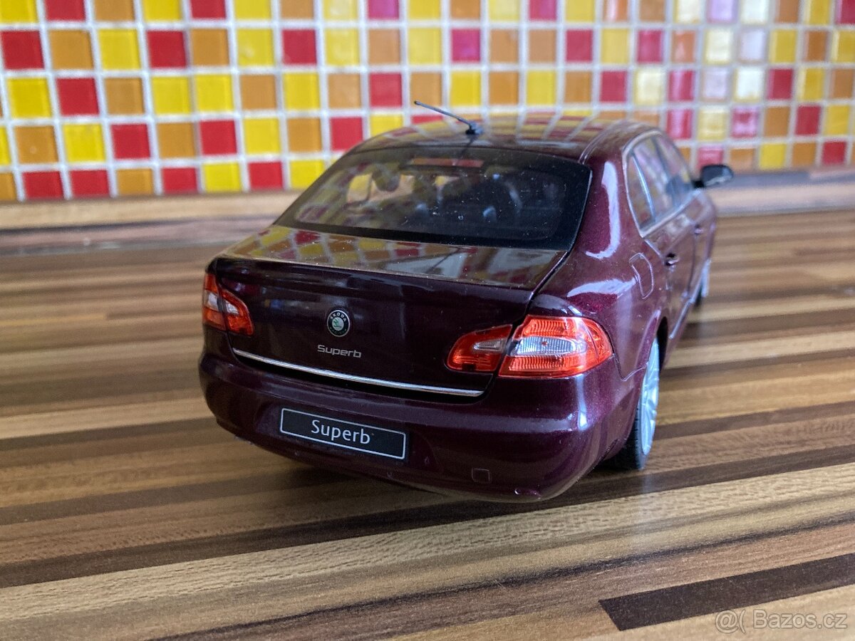 Modely Škoda ABREX 1:18 - 15