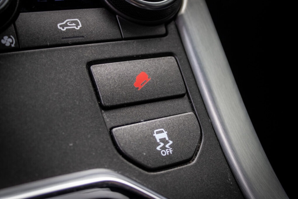 Land Rover Range Rover Evoque 2.2 SD4 DYNAMIC A/T, 140kW, - 15