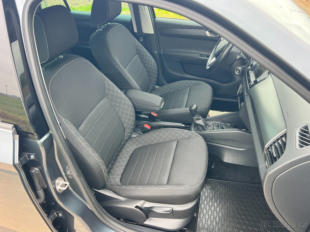 ► ŠKODA FABIA III 1.2 TSI 66KW STYLE LED - SENZORY - TAŽNÉ - 15
