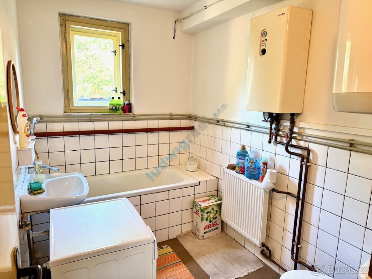 PRODEJ RD 4+1, garáž, zahrada, 665 m2, Radvanice, Úžice - 15