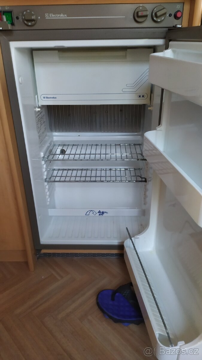 OBYTNY PRIVES,KARAVAN,BYDLIK - 15