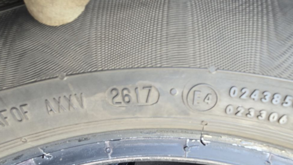 Zimní pneumatiky 205/55/16 Continental - 15