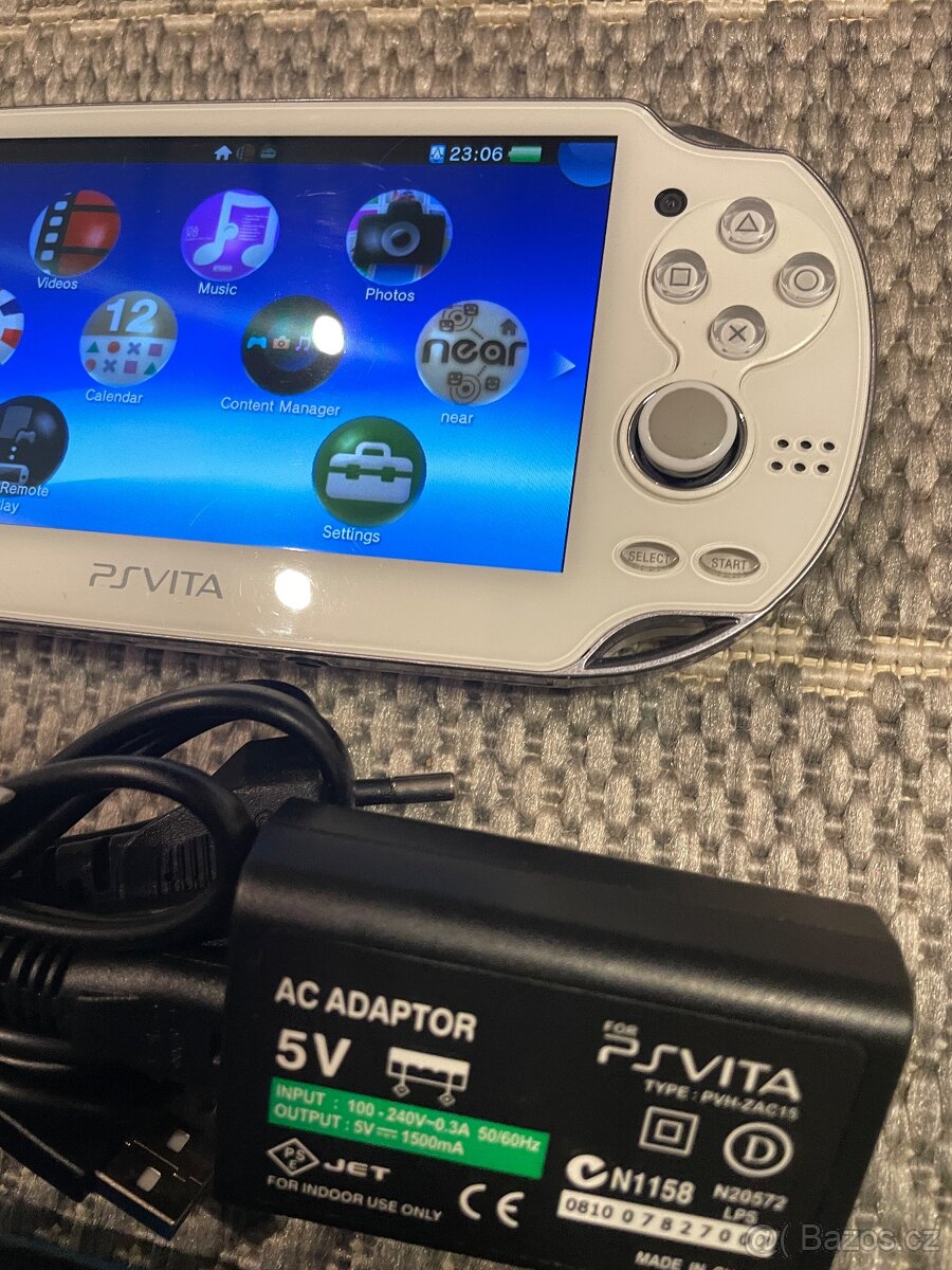 PS VITA PCH-1001 - OLED biela - 15
