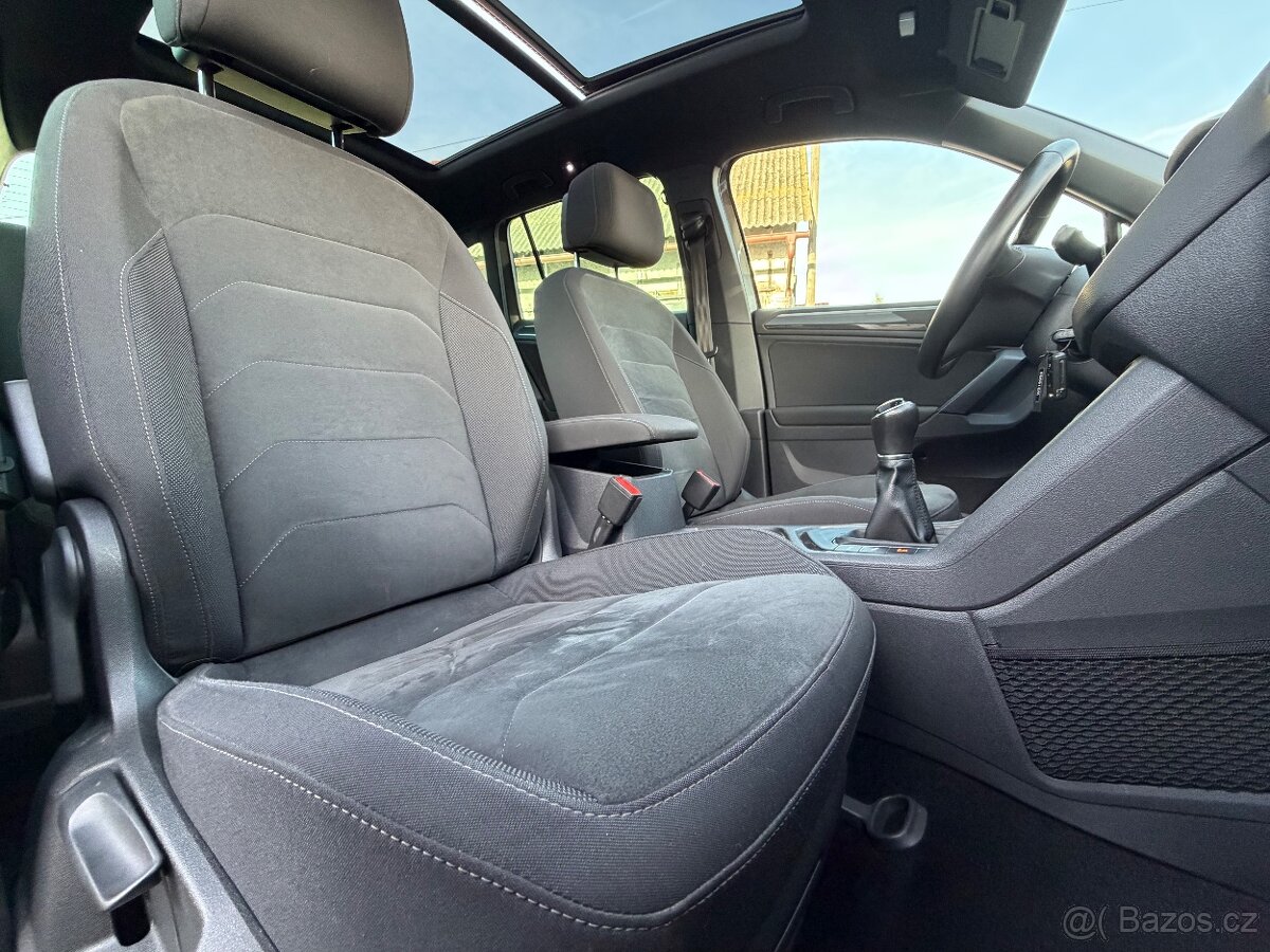 VW Tiguan 1.5TSi R-Line (virtual-tažné-19”-LED) 2020 - 15