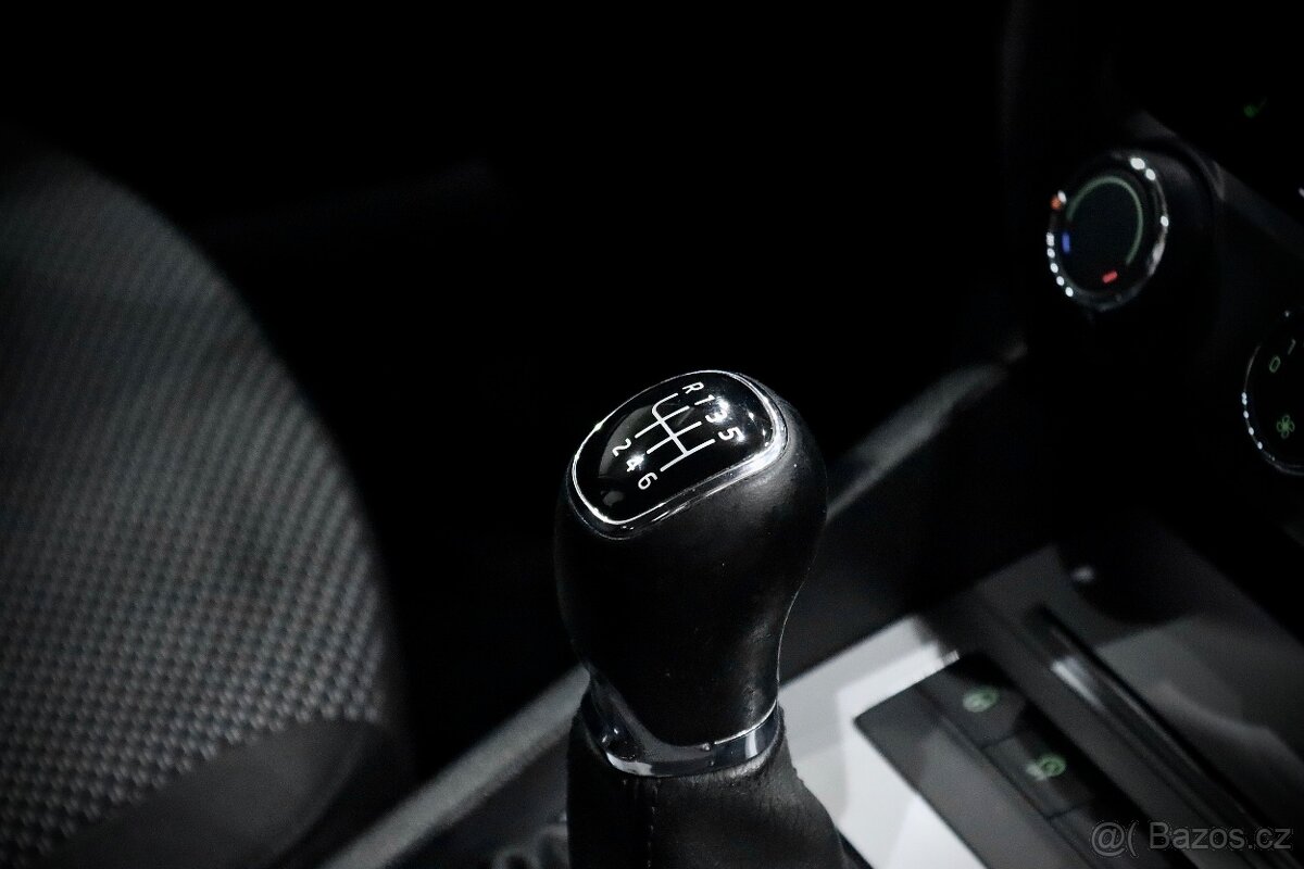 Škoda Octavia 3 Combi 1.4TSI 110kW Ambition - 15