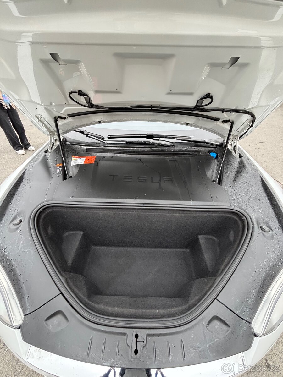 Tesla model S 75D - 15