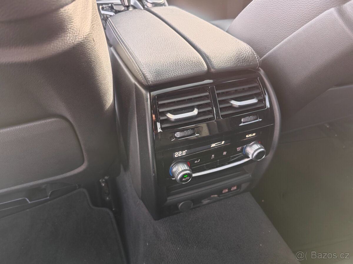 BMW 540i M-paket 04/2023 - 15