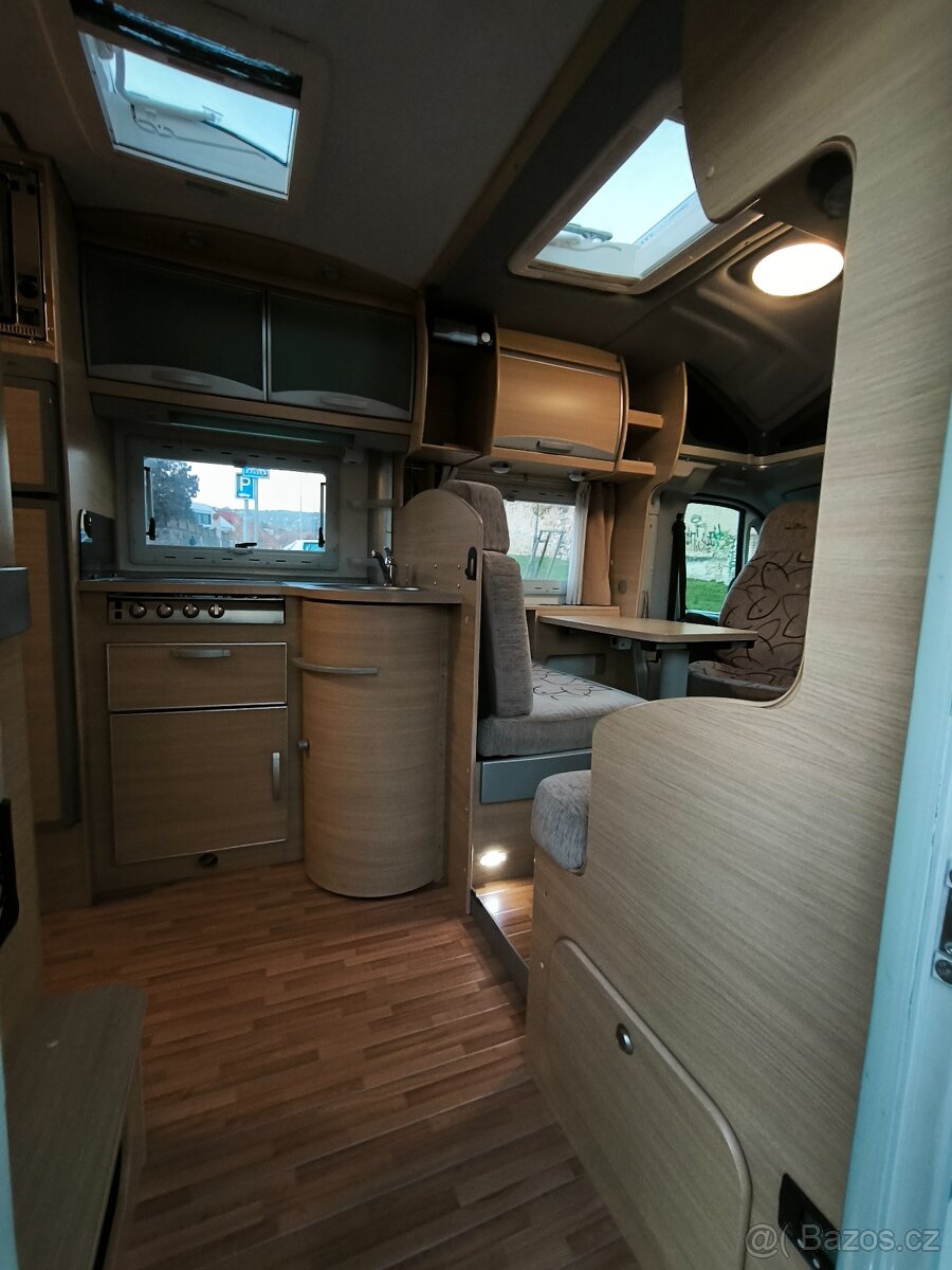 Obytné auto Granduca Roller 3.0JTD 90tis.km, klima,Solary - 15