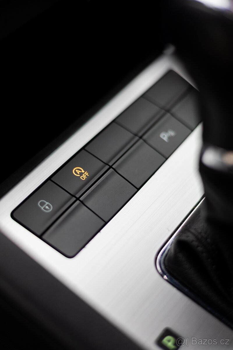 Prodám Škoda Octavia 3, 2.0tdi 110 kw, aut, tažné , 99100 km - 15