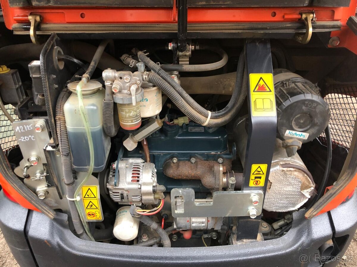 K prodeji mini bagr Kubota KX 016 - 15