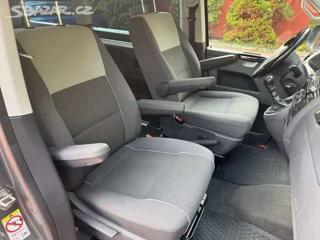 VW Multivan T5 2.0 TDI 103kW,Tempomat,Webasto,Tažné - 15
